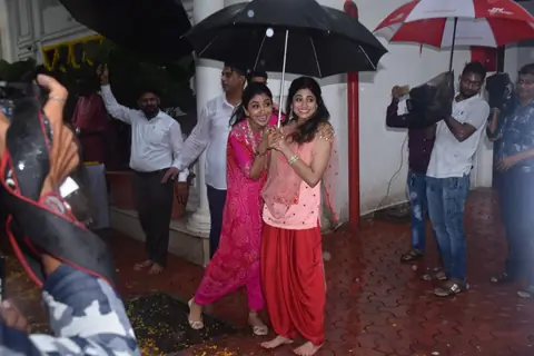 Shilpa Shetty snapped at Ganesh Visarjan!
