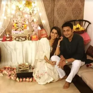 Pranitaa Pandit- Shivi Pandit welcomes Ganpati at their house