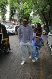 Arjun Rampal and Gabriella Demetriades snapped at Bandra!
