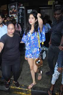 Janhvi Kapoor at Bastian, Bandra!