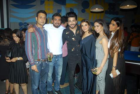 Dheeraj Dhoopar, Vinny Arora, Pranitaa pandit and shiny doshi