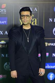 Bollywood celebrities walk the Green Carpet at IIFA awards 2019! 