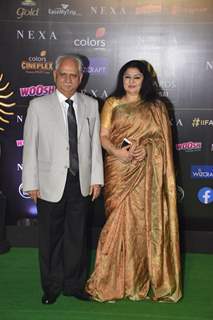 Bollywood celebrities walk the Green Carpet at IIFA awards 2019! 