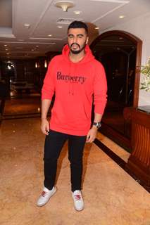 Arjun Kapoor celebrates 'National Cancer Rose Day' with Cancer Affected Children!