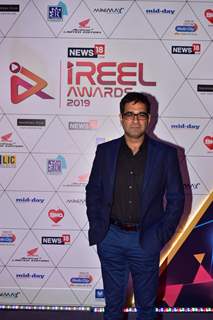 Celebrities walk the red carpet at iReel Awards 2019!