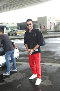 Sanjay Kapoor at Mumbai airport!