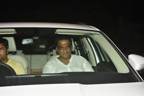 Anurag Basu attends Ranbir Kapoor's birthday bash