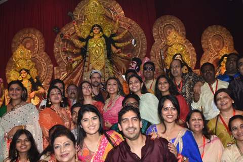 Alia Bhatt and Hrithik Roshan attend Durga Pooja!