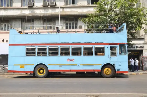 Tara from Satara cast