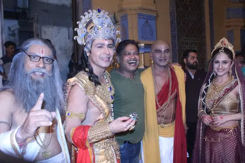 Ssudeep Sahir, Hunar Hale, and Daya Shankar Pandey 