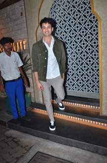 Bollywood celebrities snapped around the town!