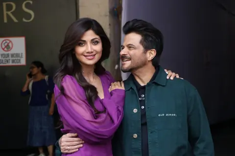 Shilpa Shetty and Anil Kapoor snapped at shoot!