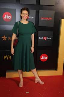 Bollywood celebrities walk the Red Carpet at Jio MAMI 2019! 