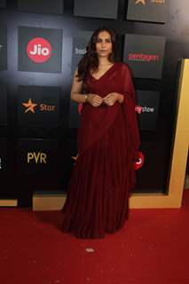 Bollywood celebrities walk the Red Carpet at Jio MAMI 2019! 