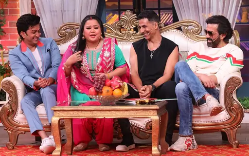Riteish Deshmukh, Bharti Singh, Bobby Deol and Akshay Kumar 