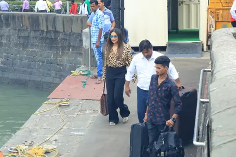 Bollywood celebrities snapped around the town!