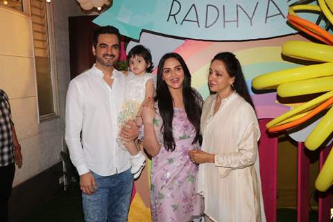 Bharat Takhtani, Esha Deol and Hema Malini celebrate Radhya Takhtani's birthday bash!