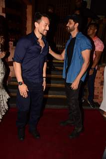 Tiger Shroff and Hrithik Roshan celebrate the success of War!