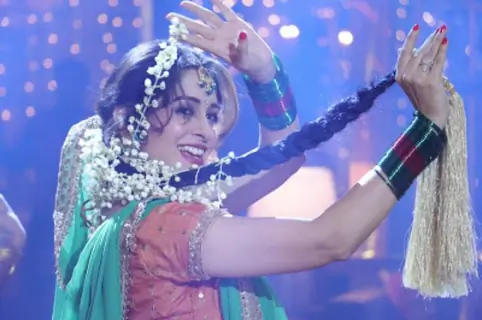 Rohit Sonakshi Engagement Sequence Pictures from Kahaan Hum Kahaan Tum