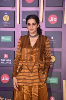 Bollywood celebrities at Jio Mami Closing ceremony!