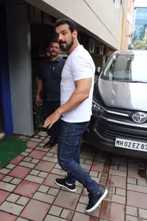 Pagalpanti Trailer Launch!