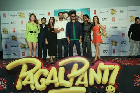 Pagalpanti Trailer Launch!