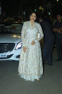 Stars at Amitabh Bachchan Diwali Bash!