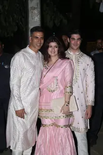 Stars at Amitabh Bachchan Diwali Bash!