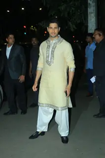 Stars at Amitabh Bachchan Diwali Bash!