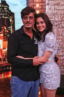 Ananya Panday and Chunky Panday on the sets of Movie Masti with Maniesh Paul