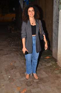 Sanya Malhotra attends Bala's special screening!