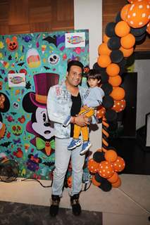 Krushna Abhishek with his son