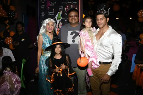 Teejay Sidhu and Karanvir Bohra with Bella