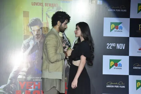 Vardhan Puri & Shivaleeka Oberoi at the trailer launch of Yeh Saali Aashiqui!
