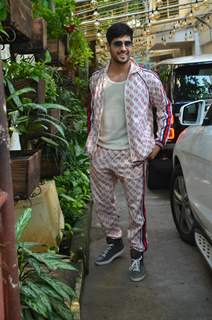 Sidharth Malhotra snapped at Marjaavaan's special screening!