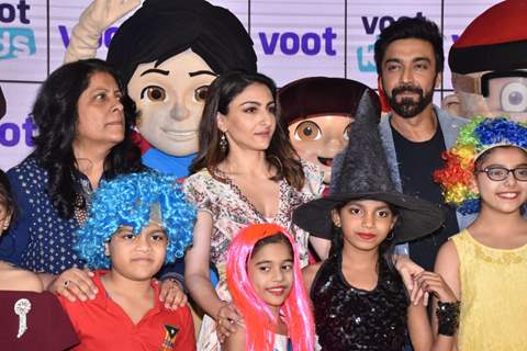 Soha Ali Khan and Ashish Chowdhry snapped at Voot's launch