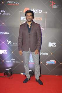 Sharad Kelkar papped at MTV Digital Awards