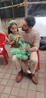 Adnan Khan playing with kids on the sets of Ishq Subhan Allah 