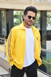 Celebs papped promoting Pagalpanti