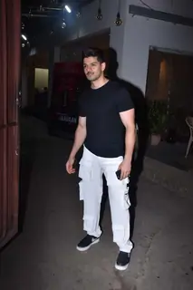 Celebs attend Marjaavaan's special screening!