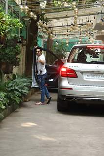 Varun Dhawan papped around the town