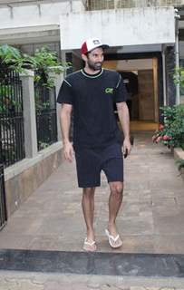 Aditya Roy Kapur papped around the town