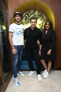 Celebrities snapped at Lean Kitchen by Maya