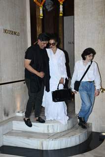 Celebrities visit Manish Malhotra's house!