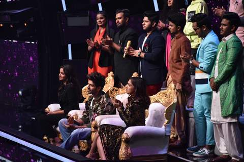 Ananya Panday, Kartik Aaryan and Bhumi Pednekar promote Pati Patni Aur Woh on the sets of Indian Idol!