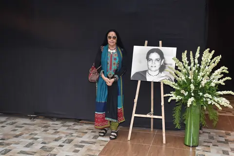 Bollywood celebrities attend the prayer meet of Shaukat Azmi