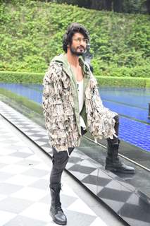 Vidyut Jammwal papped during the promotions of Commando 3