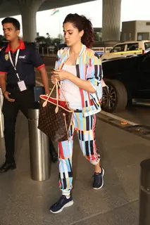 Taapsee Pannu papped at the airport