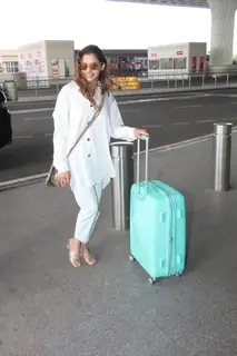 Celebs papped around the town!