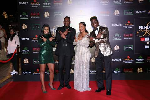 Dwayne Bravo papped at the Red Carpet of Filmfare Glamour and Style Awards 2019